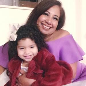 Meet your Posher, Alma